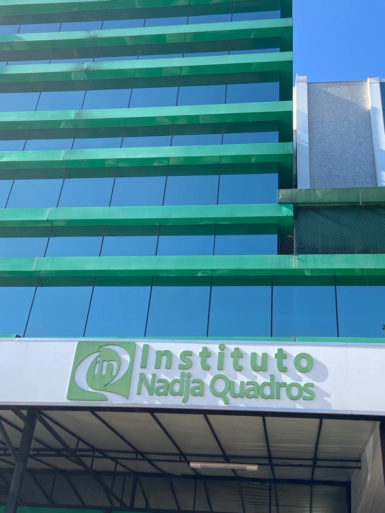 IMAGEM O INSTITUTO NADJA QUADROS